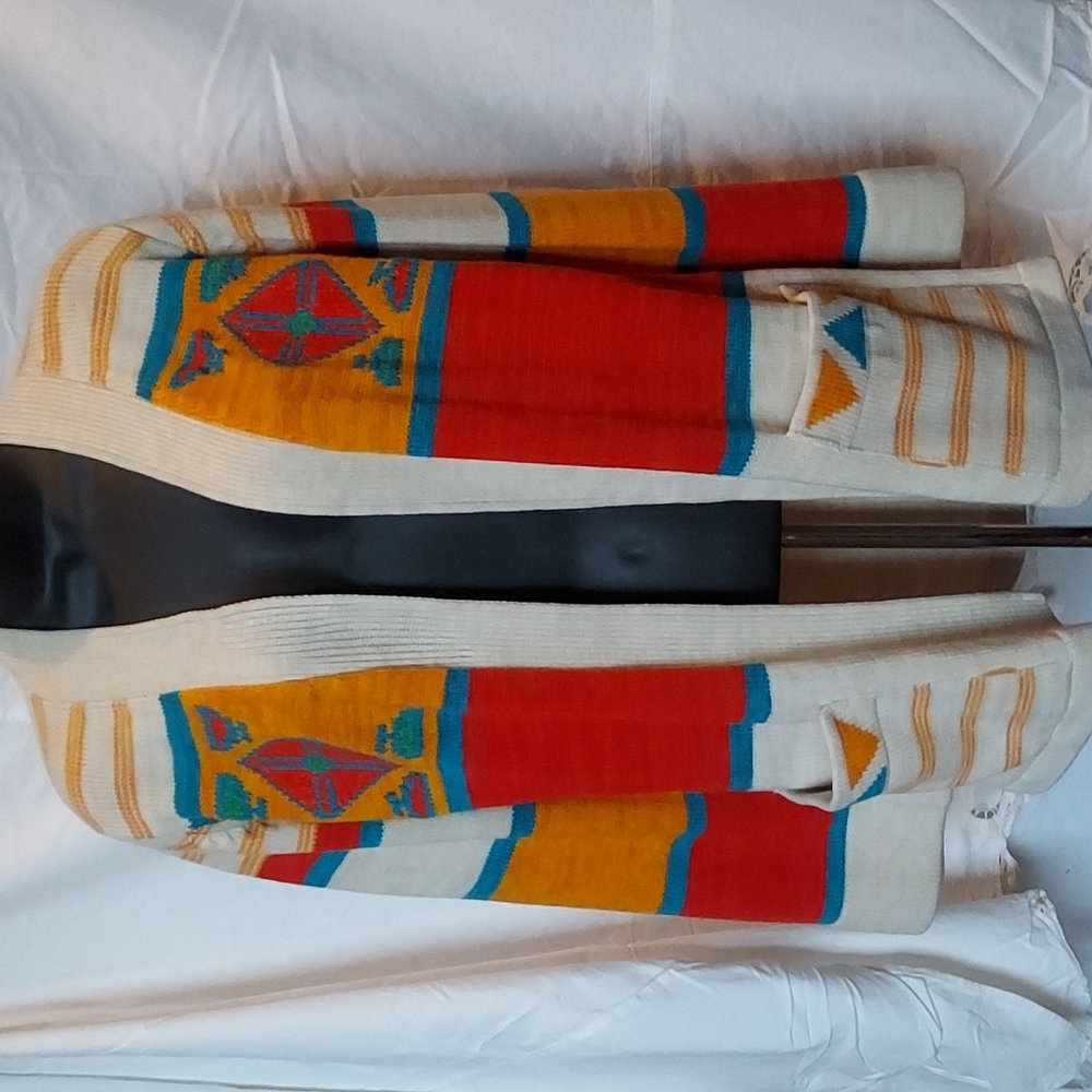 Vintage Sweaters Tribal Carrigan